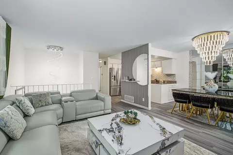 8445 Morgan Ln, Eden Prairie, MN 55347