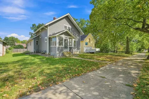 Exterior - 719 5th Ave NW, Faribault, MN 55021 photo 6 of 6