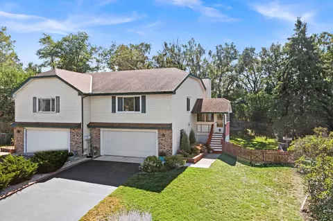 7455 Scot Ter, Eden Prairie, MN 55346