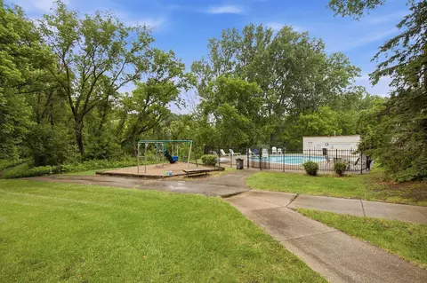 Exterior - 1871 Silver Bell Rd #107, Eagan, MN 55122 photo 6 of 8