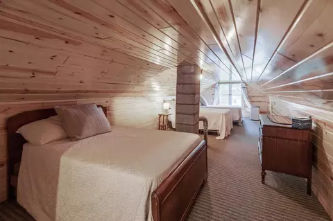 Bedroom - 4055 Forseman Point Dr NW, Hackensack, MN 56452 photo 6 of 6
