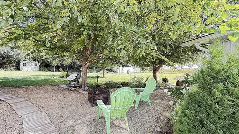 Exterior - 905 210th Ave SW, Appleton, MN 56208 photo 5 of 13