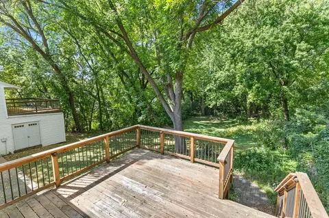 Exterior - 5916 Code Ave, Edina, MN 55436 photo 4 of 6