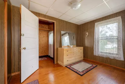 Bedroom - 213 Sadie St, Marble, MN 55764 photo 5 of 6