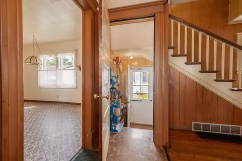 Entry Way - 213 Sadie St, Marble, MN 55764 photo 5 of 6