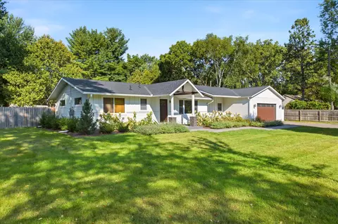 825 County Road 101 N, Plymouth, MN 55447