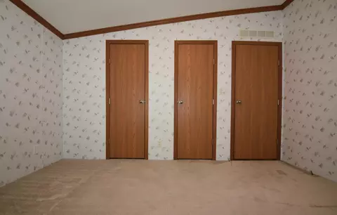 Bedroom - 708 1st St E, Milaca, MN 56353 photo 2 of 4