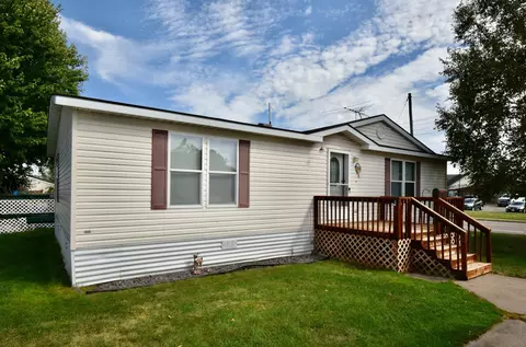 Other - 708 1st St E, Milaca, MN 56353 photo 4 of 12