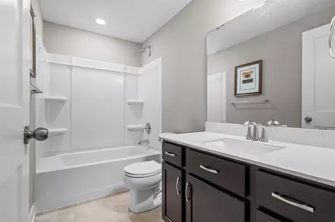Bath - 1515 138th St E, Rosemount, MN 55068 photo 3 of 3