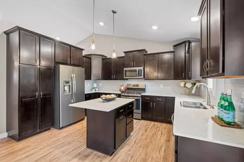 Kitchen - 1515 138th St E, Rosemount, MN 55068 photo 1 of 5