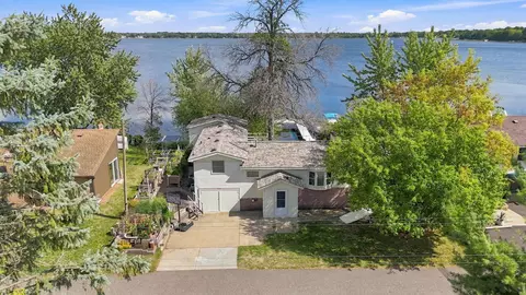 21327 Old Lake George Blvd, Oak Grove, MN 55303