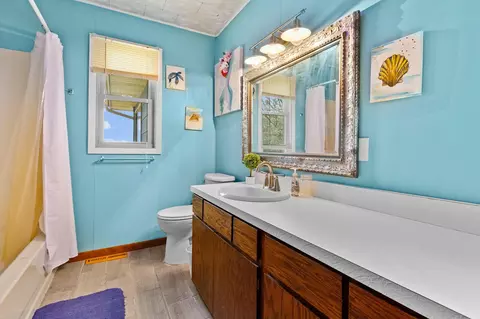 Bath - 22379 519th Ln, Mcgregor, MN 55760 photo 1 of 2