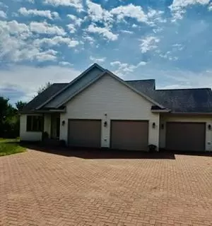 2490 88th Ave, Osceola, WI 54020