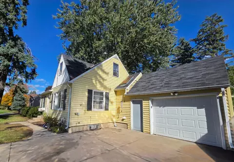 415 Adams Ave, Hopkins, MN 55343