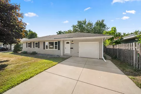 6809 Dudley Ave N, Crystal, MN 55428