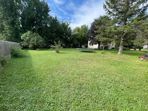Exterior - 405 Central Ave S, Mapleton, MN 56065 photo 3 of 10
