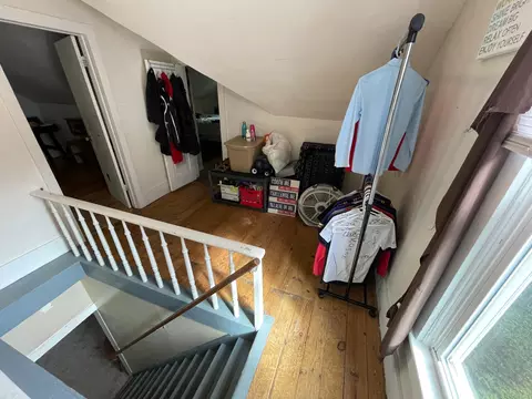 Entry Way - 405 Central Ave S, Mapleton, MN 56065 photo 1 of 1