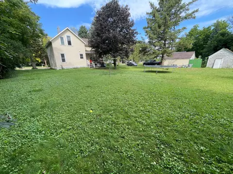 Exterior - 405 Central Ave S, Mapleton, MN 56065 photo 5 of 10