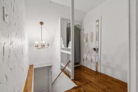 Entry Way - 3209 Columbus Ave, Minneapolis, MN 55407 photo 8 of 9