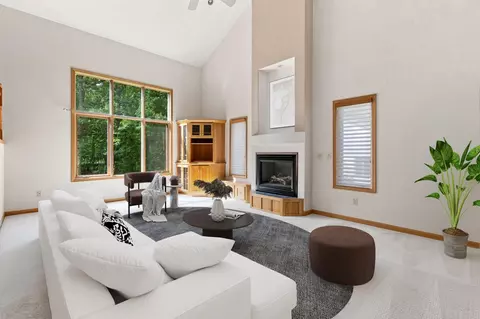 Living - 6179 Edmonton Rd, Baxter, MN 56425 photo 6 of 17