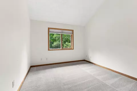 Bedroom - 6179 Edmonton Rd, Baxter, MN 56425 photo 5 of 9