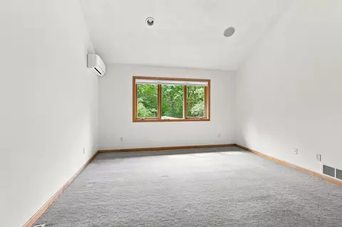 Bedroom - 6179 Edmonton Rd, Baxter, MN 56425 photo 3 of 9