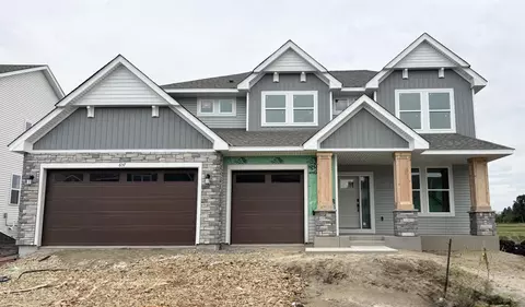 657 Sierra Pkwy, Waconia, MN 55387