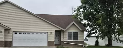 211 W Lake St, Parkers Prairie, MN 56361