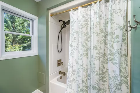 Bath - 4125 W 6th St, Duluth, MN 55807 photo 2 of 2