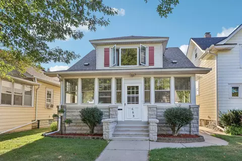 655 Simpson St, Saint Paul, MN 55104