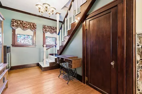 Entry Way - 200 N Park St, Hendricks, MN 56136 photo 5 of 6