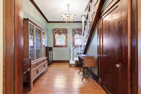 Entry Way - 200 N Park St, Hendricks, MN 56136 photo 4 of 6
