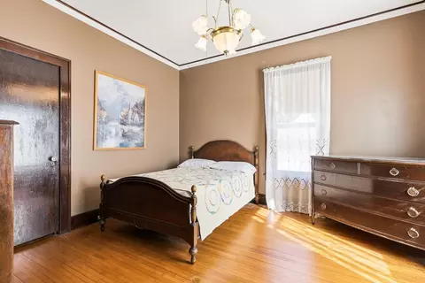 Bedroom - 200 N Park St, Hendricks, MN 56136 photo 3 of 11