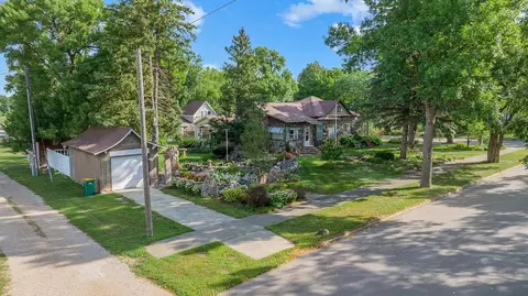 Exterior - 200 N Park St, Hendricks, MN 56136 photo 5 of 55