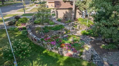 Exterior - 200 N Park St, Hendricks, MN 56136 photo 10 of 55