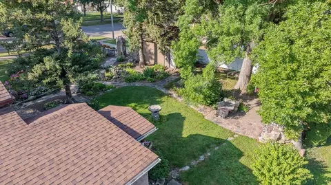 Exterior - 200 N Park St, Hendricks, MN 56136 photo 2 of 55