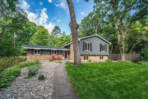 312 Griffit St, Hopkins, MN 55343