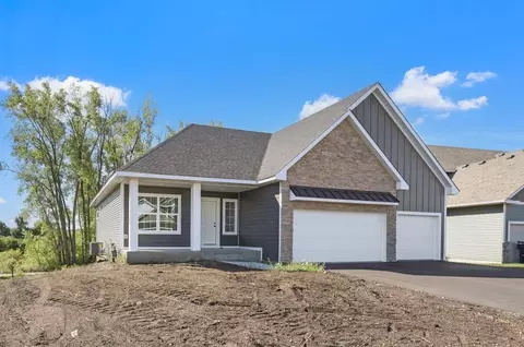 1616 Spruce St, Farmington, MN 55024