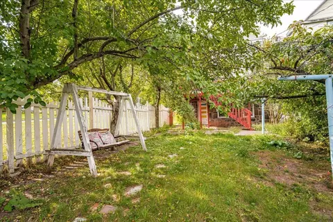 Exterior - 604 E 11th St, Duluth, MN 55805 photo 8 of 11