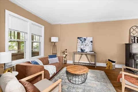 Living - 604 E 11th St, Duluth, MN 55805 photo 1 of 1