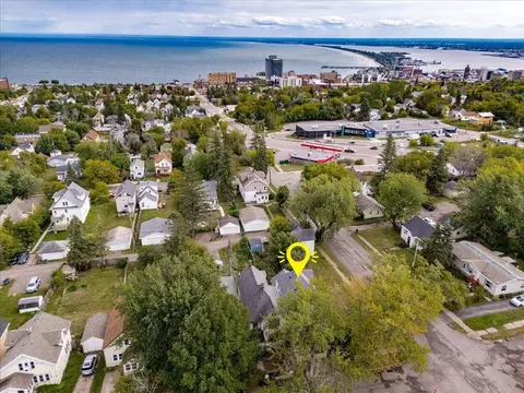 View/Area - 604 E 11th St, Duluth, MN 55805 photo 7 of 12
