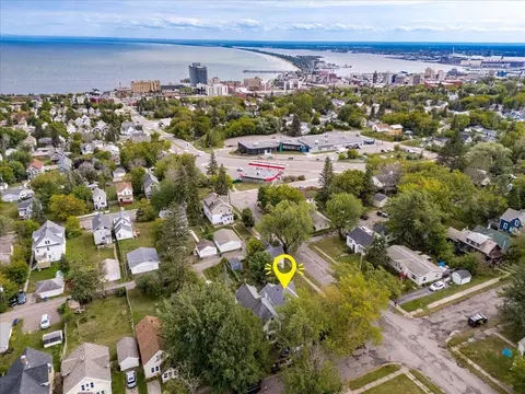 View/Area - 604 E 11th St, Duluth, MN 55805 photo 1 of 12