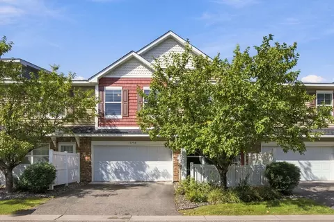 15562 60th Ave N, Plymouth, MN 55446