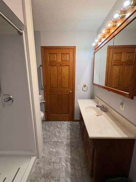 Bath - 403 N 7th St, Marshall, MN 56258 photo 2 of 2