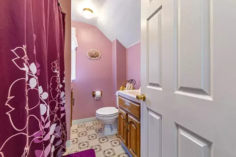 Bath - 227 3rd Ave SW, Faribault, MN 55021 photo 2 of 2