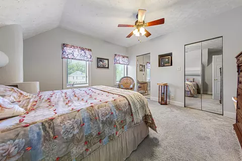 Bedroom - 227 3rd Ave SW, Faribault, MN 55021 photo 7 of 8
