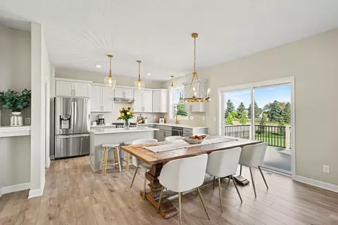 17945 Hidden Creek Trl, Lakeville, MN 55044