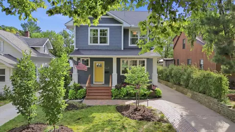 4519 Chowen Ave S #5, Minneapolis, MN 55410