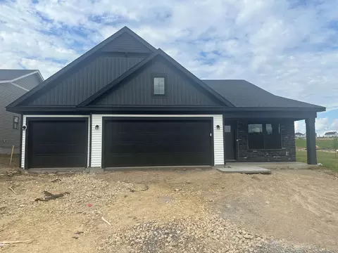 8852 63rd St S, Cottage Grove, MN 55016
