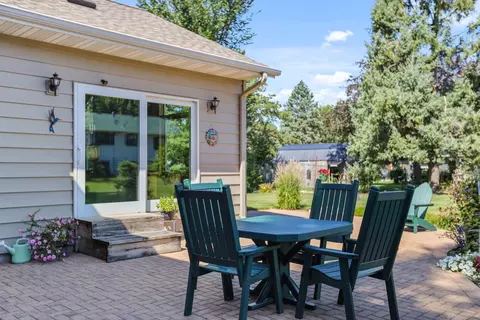 Exterior - 616 8th St SW, Faribault, MN 55021 photo 9 of 15